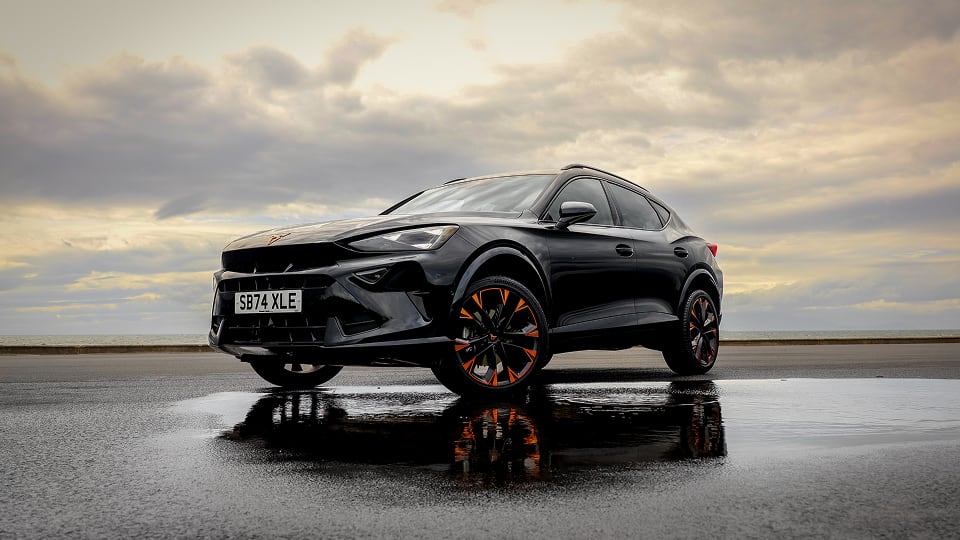 Front angled view of Cupra vehicle